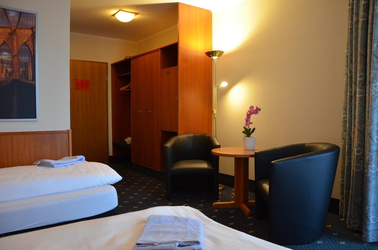 Karaman Group Hotel Bad Nenndorf Esterno foto